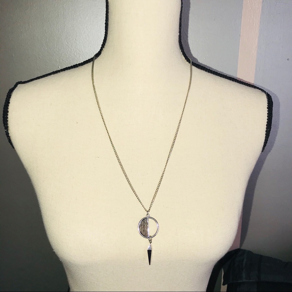 Fashion Necklace Black and Silver - Picture 4 of 4